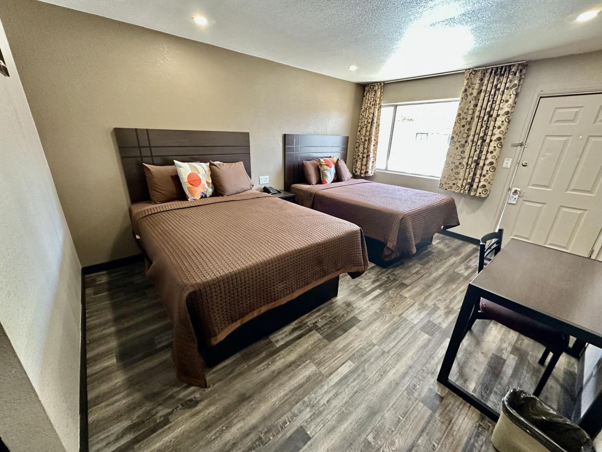 West Inn Nau - Downtown Flagstaff Eksteriør billede